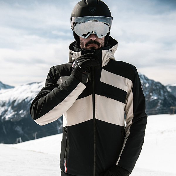 HOW TO SELECT THE RIGHT SKI JACKET