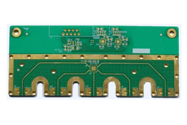 What are the principles, advantages and disadvantages of PCB assembly water cleaning technology?