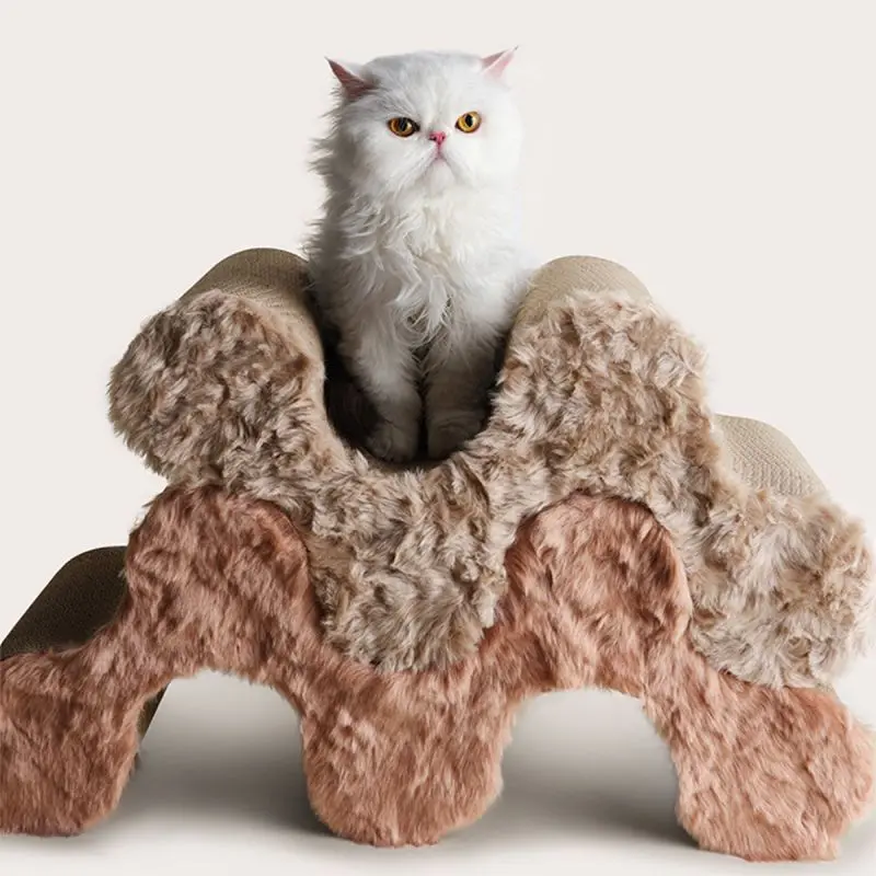 Enhance your cat’s scratching experience with a high-end custom plush scratching post set