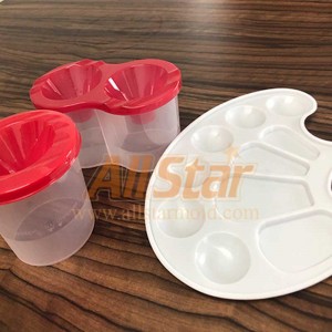 Plastic injection mold for desk organization product