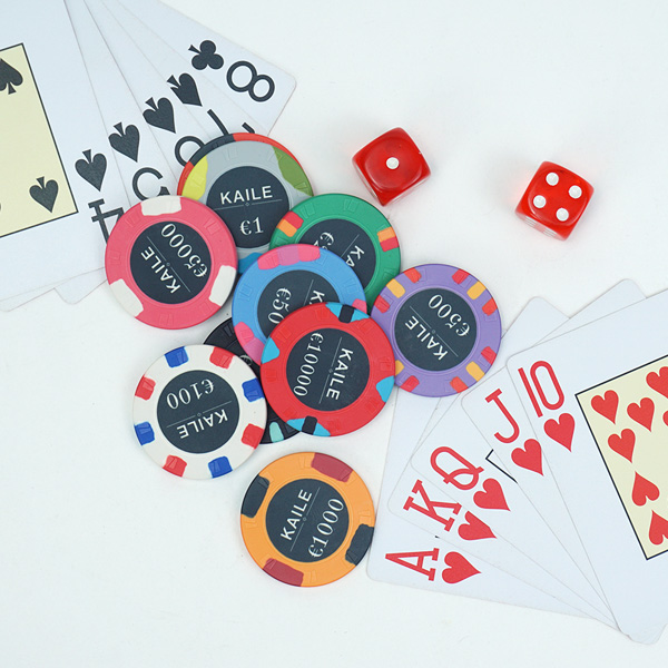 card mould poker chip (2)