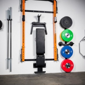 Engros Hot sell Gym og hjemmebrug Fitnessudstyr Vægfoldet bagvægsbeslag Squat Rack med Multi-Grip Bar
