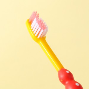 柔らかい毛の吸盤子供用歯ブラシ