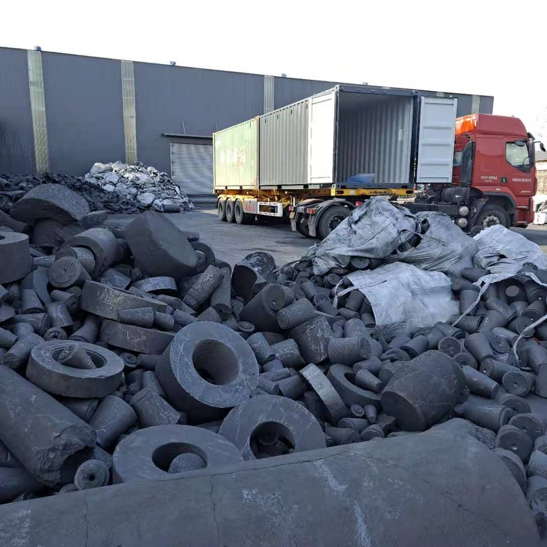 High Quality Graphite Scrap Used for Manufacturing Electrode Featured Image
