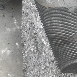 Graphite electrode scrap can supply to steel factory to remaking