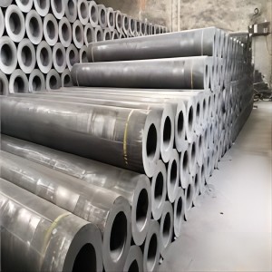 Ultra-high power graphite electrodes are supplied from the manufacturer of China