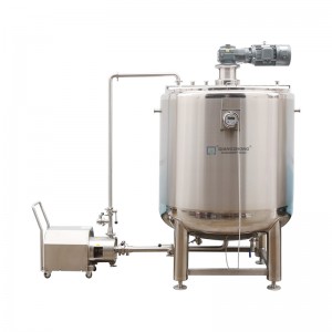 Wall scraping mixing tank with mobile emulsifying pump