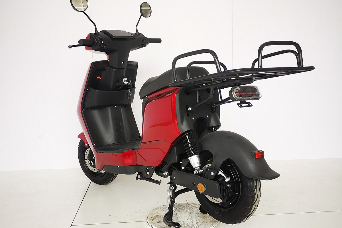 High Speed Electric Scooter 1000w SKD Motorcycle Lead-acid Battery