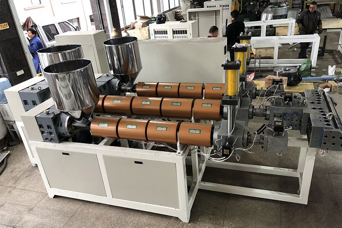 Automatic Paper Lunch Box Molding Machine Featured Image