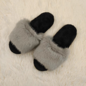 Fashionable luxury comfortable and fancy ladies indoor slippers fake fur upper stitching & turndown outsole style.