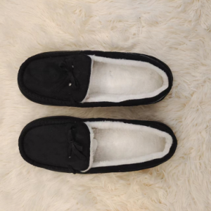 Classic comfortable and fancy mens indoor moccasin shoes cupsole outsole style.