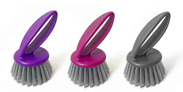 The advantages and functions of plastic brushes