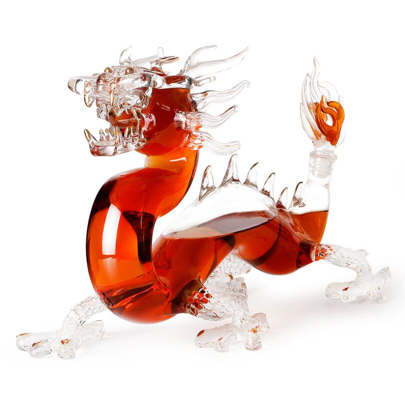 Hot Sales High Borosilicate Chinese Dragon Shape Glass Whiskey Decanter Wine Bottle