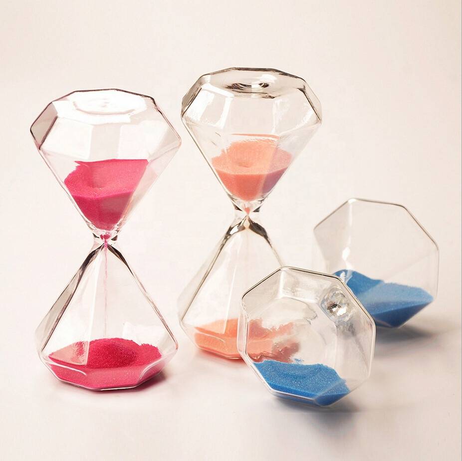 High Quality Hot Sale Hand Blown Desktop 5 minutes Diamond Shape Hourglass Sand Timer Sand Clock