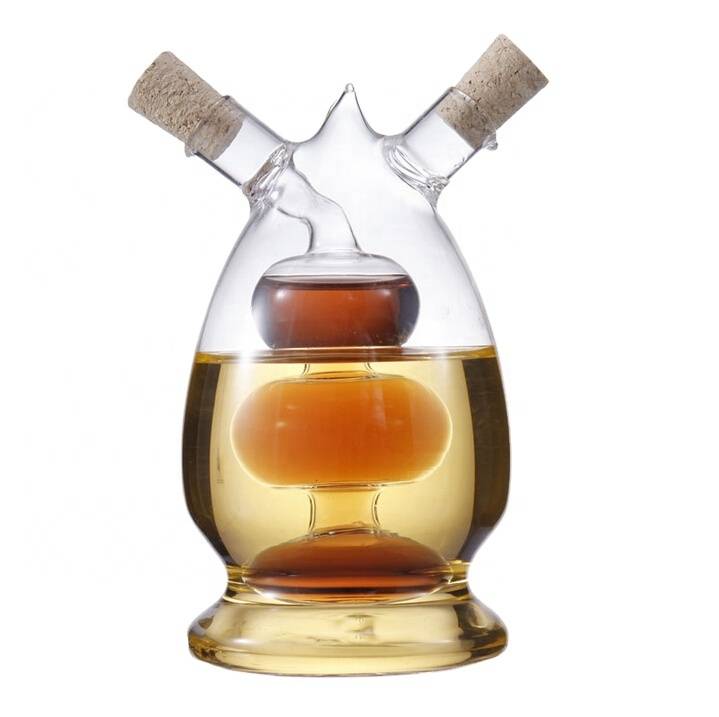 Wholesale clear glass oil and vinegar glass bottle Vinegar Dispenser with cork