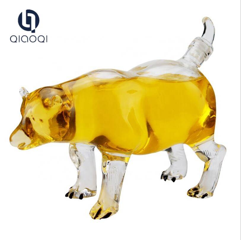 QiAOQi Wholesale 500 ml bear animal shape odd wine spirits glass bottle for liquid