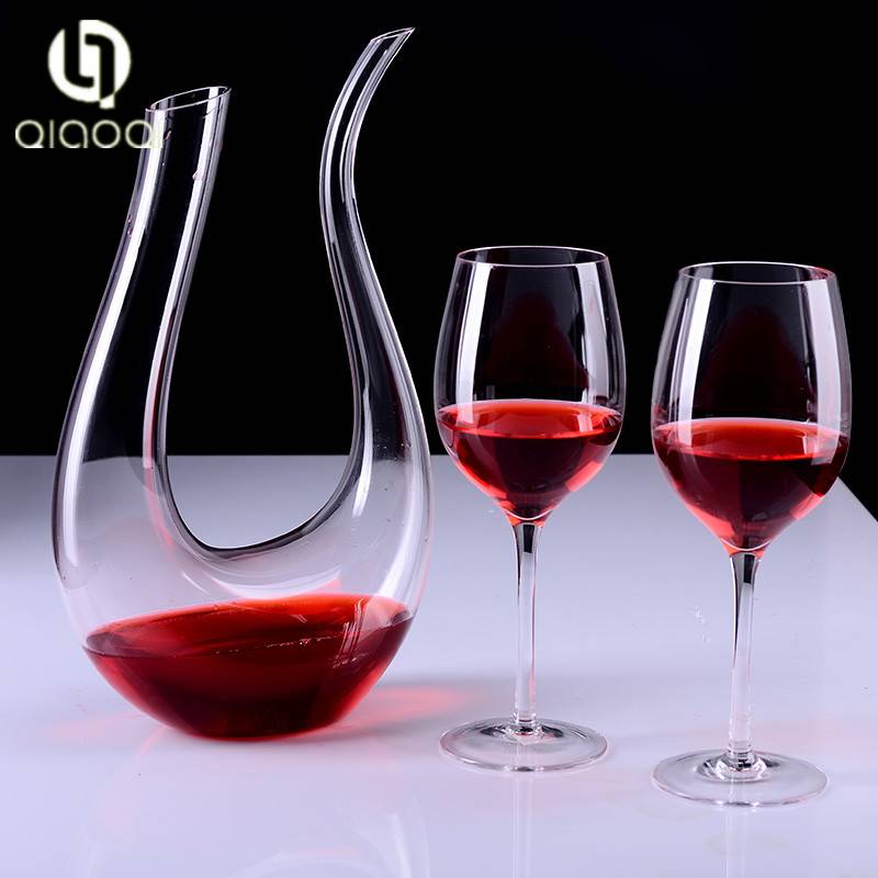 Eco-friendly Handmade quality lead free U shape glass crystal wine decanter