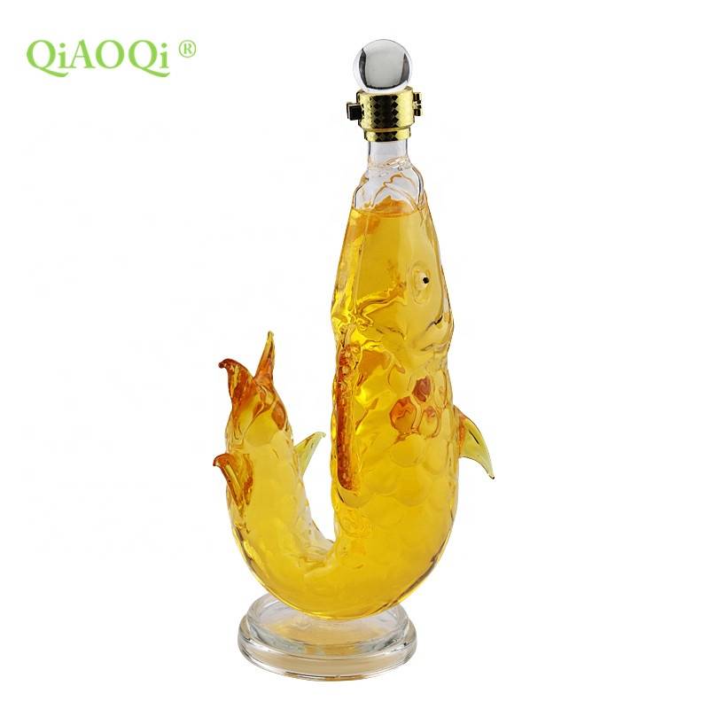 QiAOQi Clear Colored Custom Animal Fish Shape Glass Bottle for Beverage