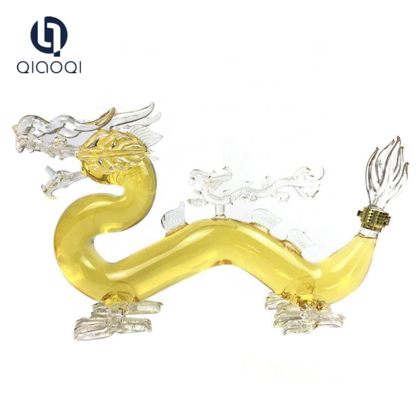 500ml 1000ml 1500ml 2500ml Handblown Borosilicate Dragon Shaped Clear Glass Decanter Dragon Animal Shaped Glass Wine Bottle