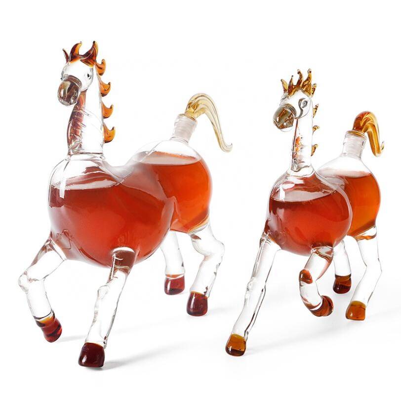 hot sales high borosilicate animal horse shape glass wine bottle