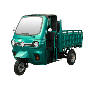 2022  More fashional bajaj electric auto rickshaw for cargo  mahindra three wheeler loading