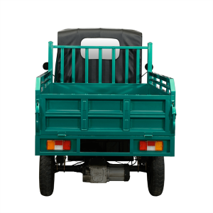 multifuctional three wheel  electric joy sports fashional bajaj tuk tuk for cargo Lithium battery 1.7  e auto rickshaw