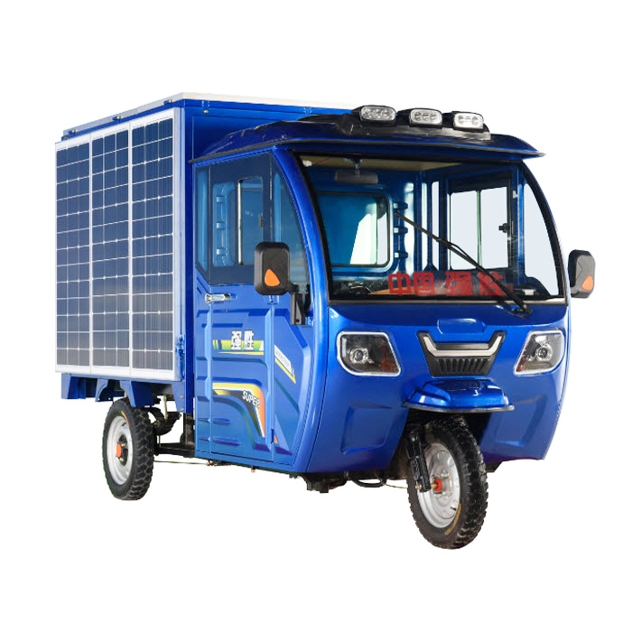 battery electric vehicles three wheels with solar panel bajaj auto three wheeler on road price