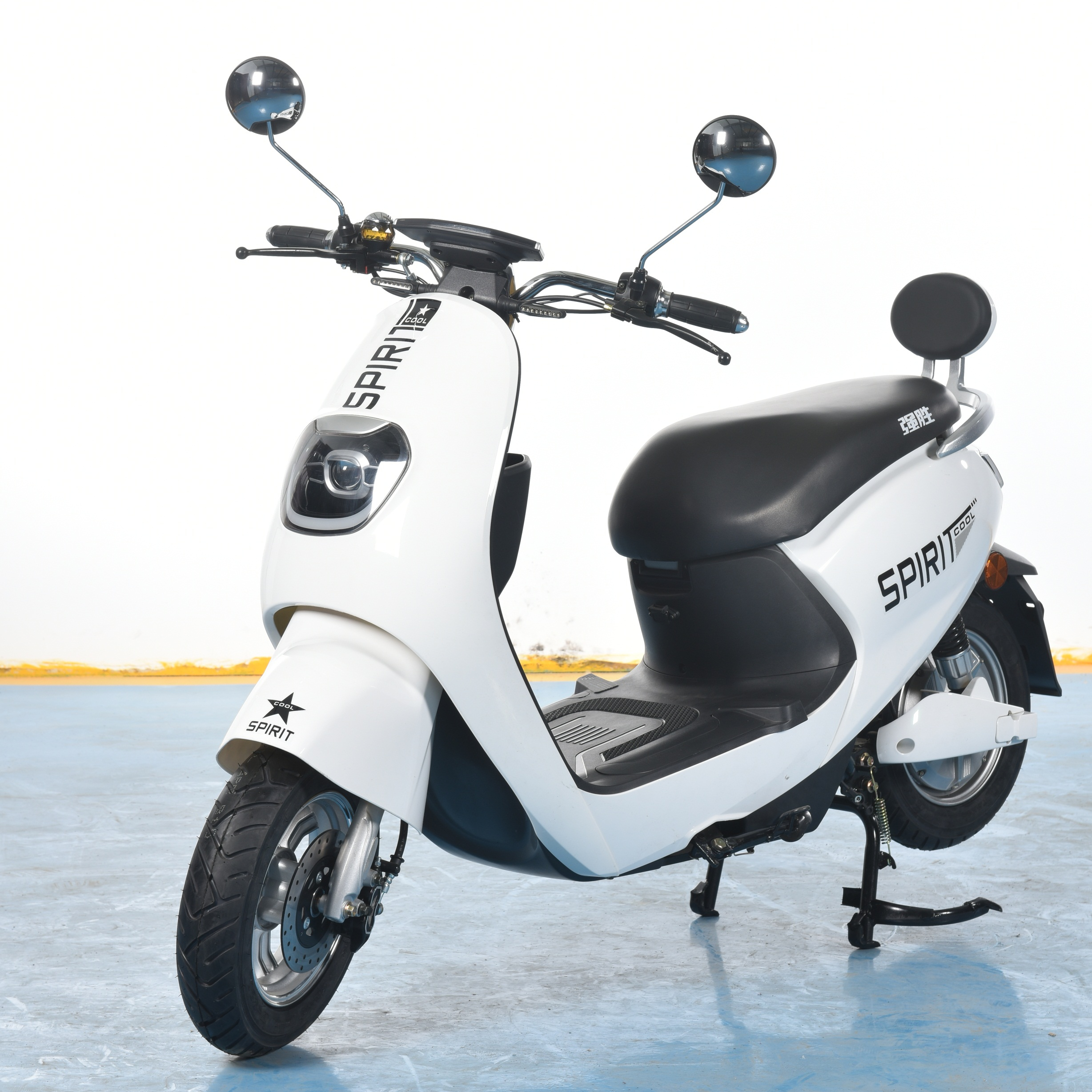 High fast speed two wheeler adults e scooter electric motorcycles motorized scooters