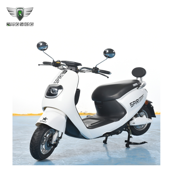 Two big wheels electric motorcycle scooter of 800W  motor fashionable design powerful vehicle for convenient traffic tools