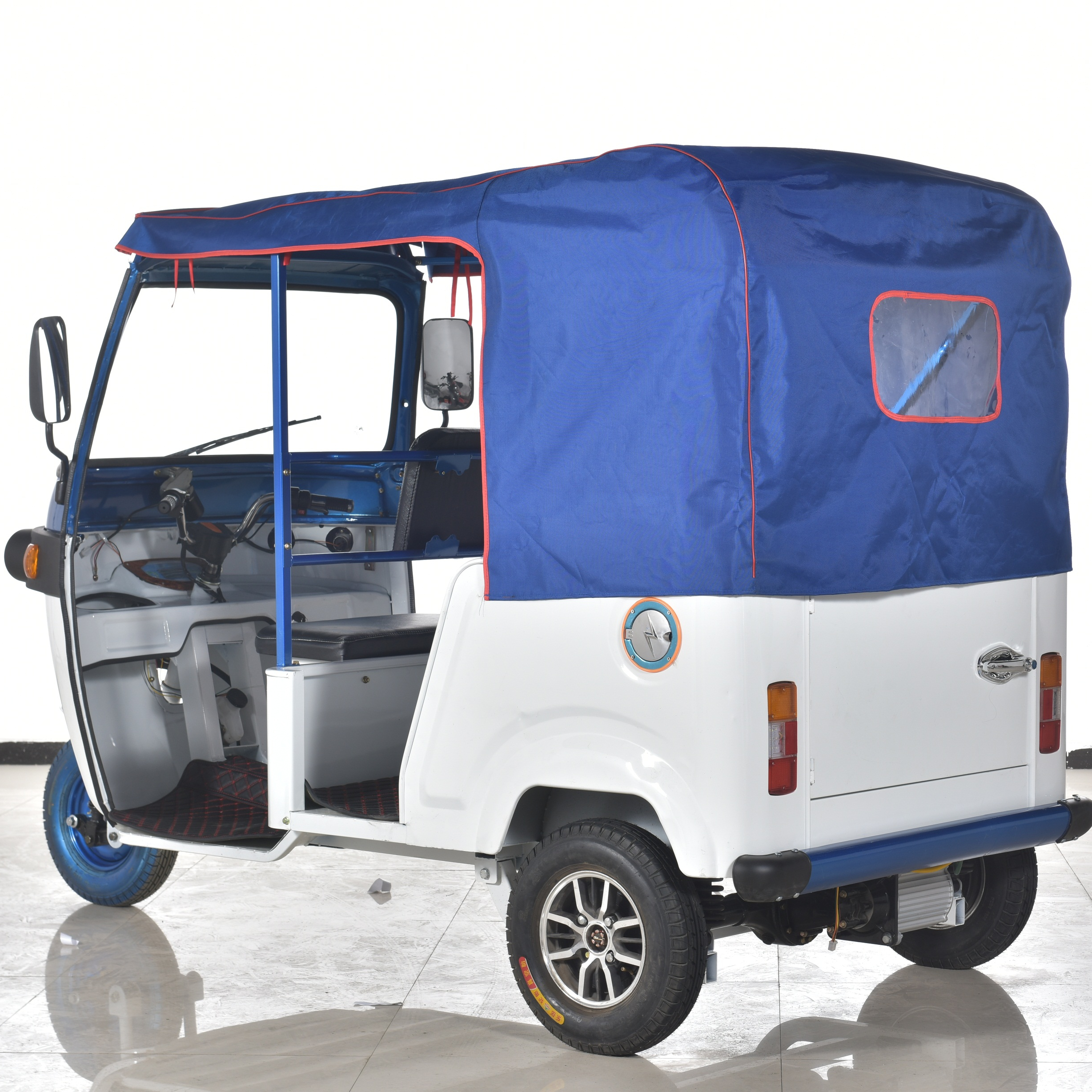 China Wholesale Electric Tricycles Wholesalers Pricelist - 2020  Spacious  Electric Tricycle  For Passenger  Cheaper Auto E  Rickshaw Price for sale – Qiangsheng