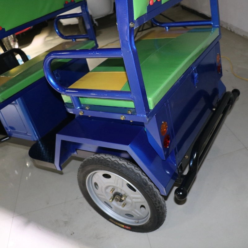 Popular Smart City Bajaj Green Power Electric Tricycles Passenger Rickshaw