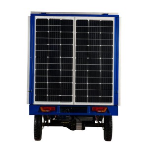 HOT sale  solar electric auto rickshaw  Eco friendly three wheel bajaj tuk tuk for cargo 100km electric motorcycle tricycle on sale