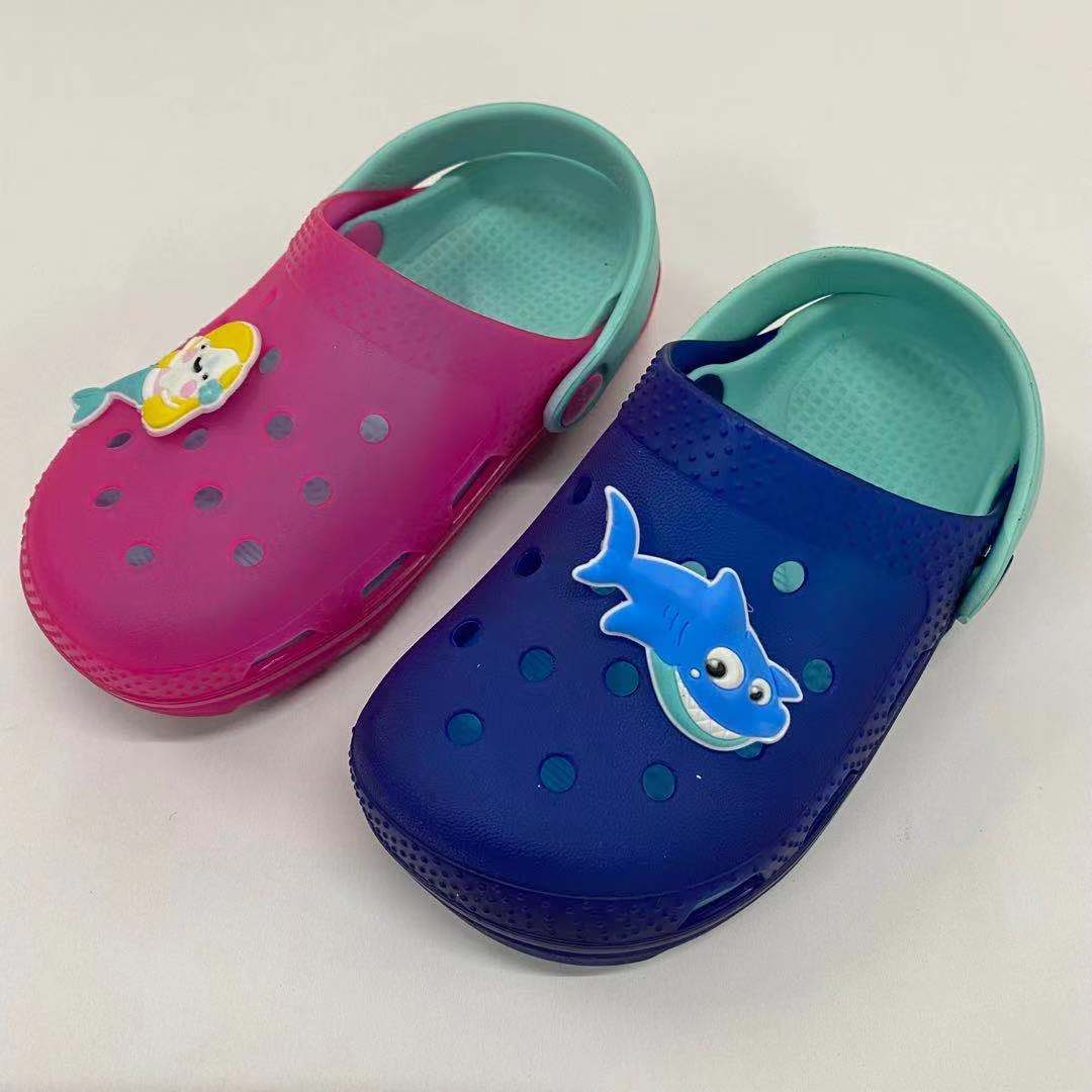 Wholesale China Children Flat Outsole Sandal Companies Factory - children clogs QL-1848k breathable  – Qundeli