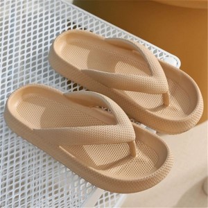 Anti-slip flip-flops QL-0406 comfortable Comfortable and soft