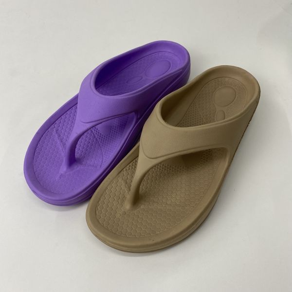 Wholesale China Flat Women Shoes Company Factories -  fashion lady flip flop QL-1206 comfortable  – Qundeli