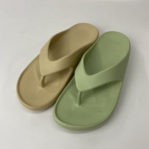 Wholesale China Women Shoes Manufacturers Suppliers - fashion lady flip flop QL-1207 beach  – Qundeli