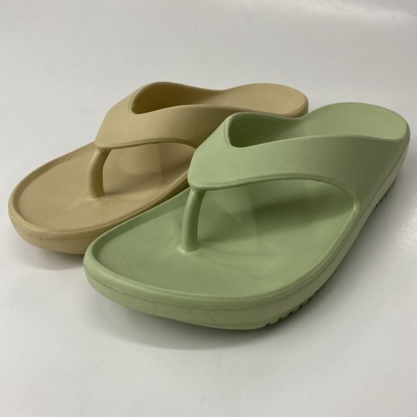 China Best Women Sandals Slippers Manufacturers Suppliers - fashion lady flip flop QL-1207 beach  – Qundeli detail pictures