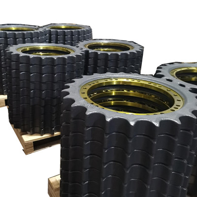 Free sample for China Custom Black Small Casting Steel 20b Roller Chain Excavator Sprocket Wheel Featured Image