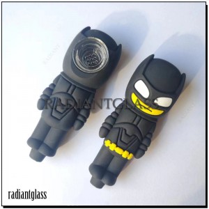 Wholesale 4.5 Inches Bearbrick Silicone Hand Pipe