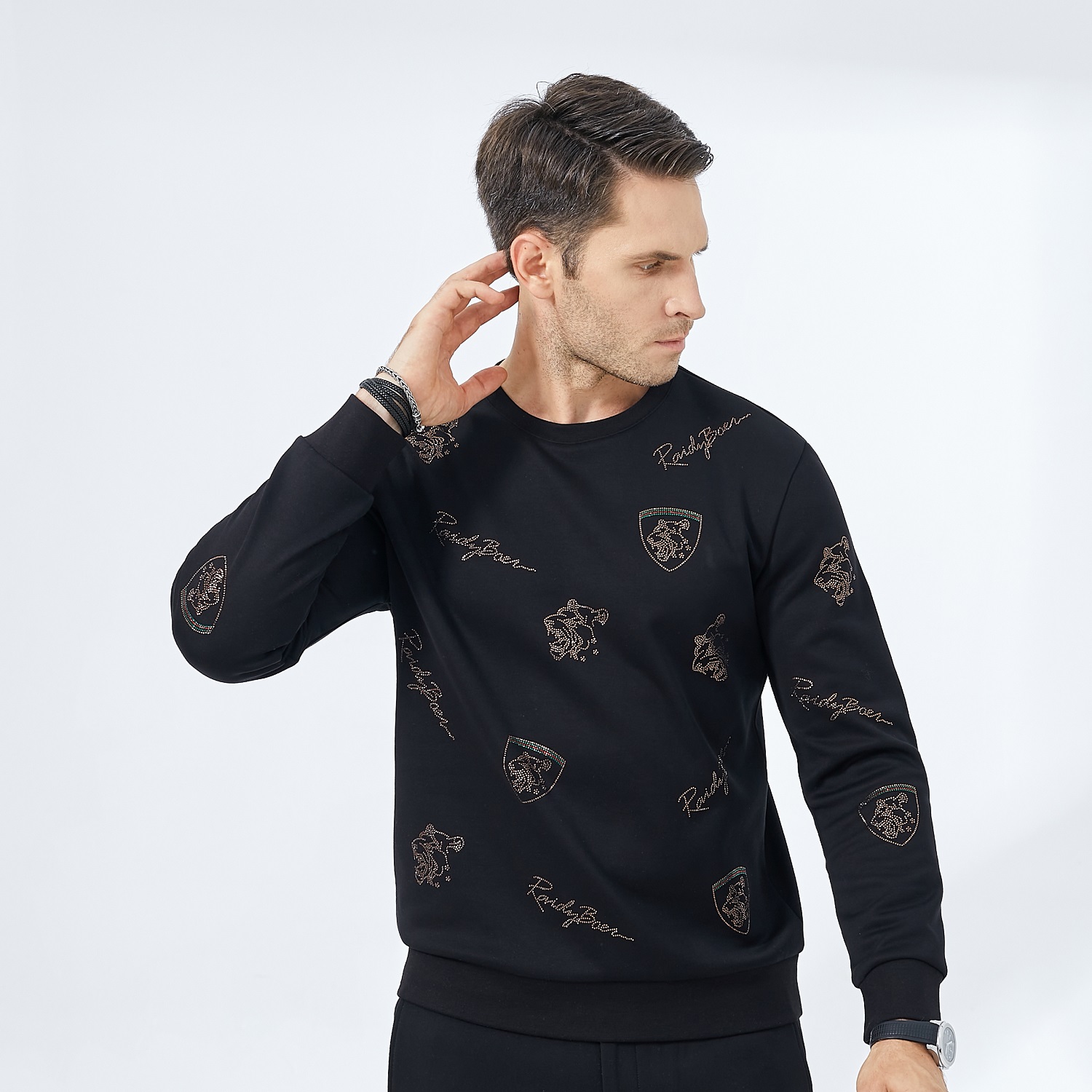 OEM Customized Men's Embossed Contrast Logo Pullover Interlock Sweatshirt
