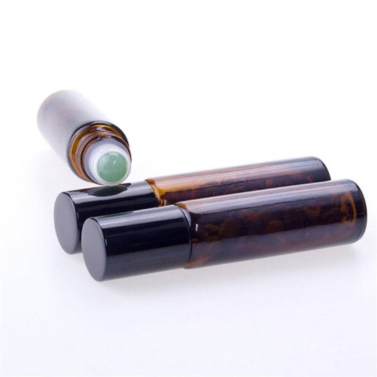 RB-R-0096 10ml amber  blue roll on  bottle with jade inside and black cap