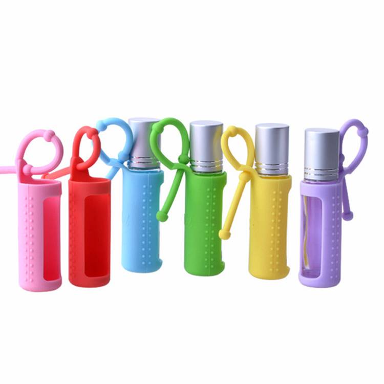 RB-R-00150  10ml glass roll on bottle with silicon holder