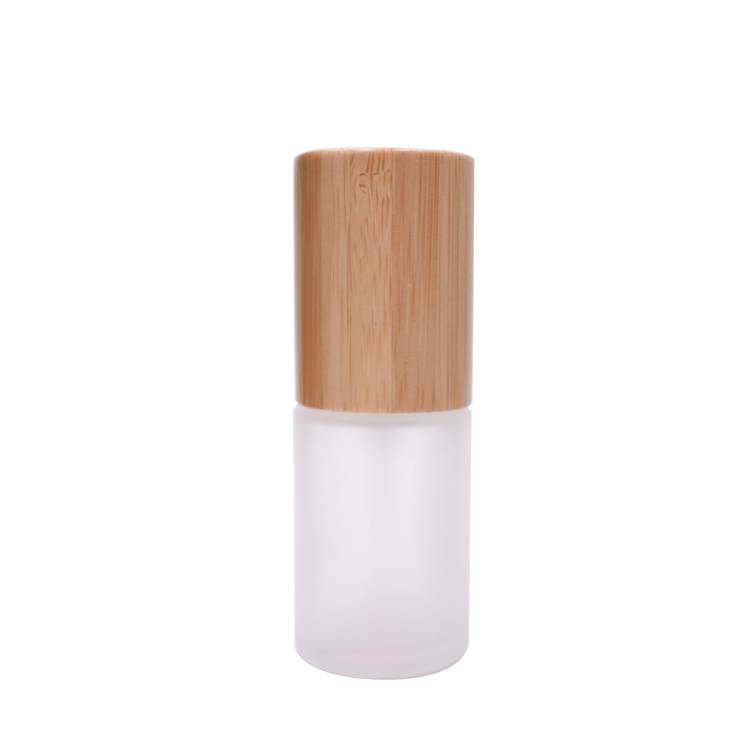 China Cheap price Bamboo Bottle Pump - RB-B-00120 30ml frosted glass bottle with bamboo pump – Rainbow