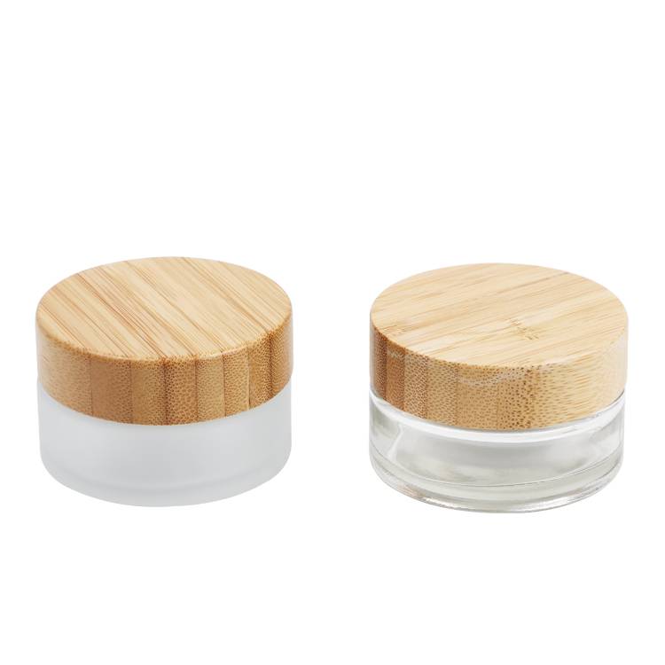 RB-B-00193 glass jar with bamboo lid