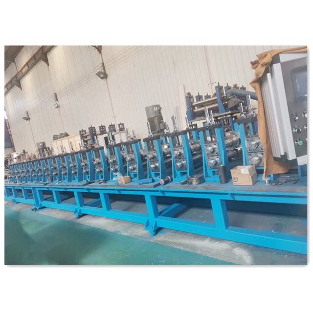 The structural type of Roll Forming Machine