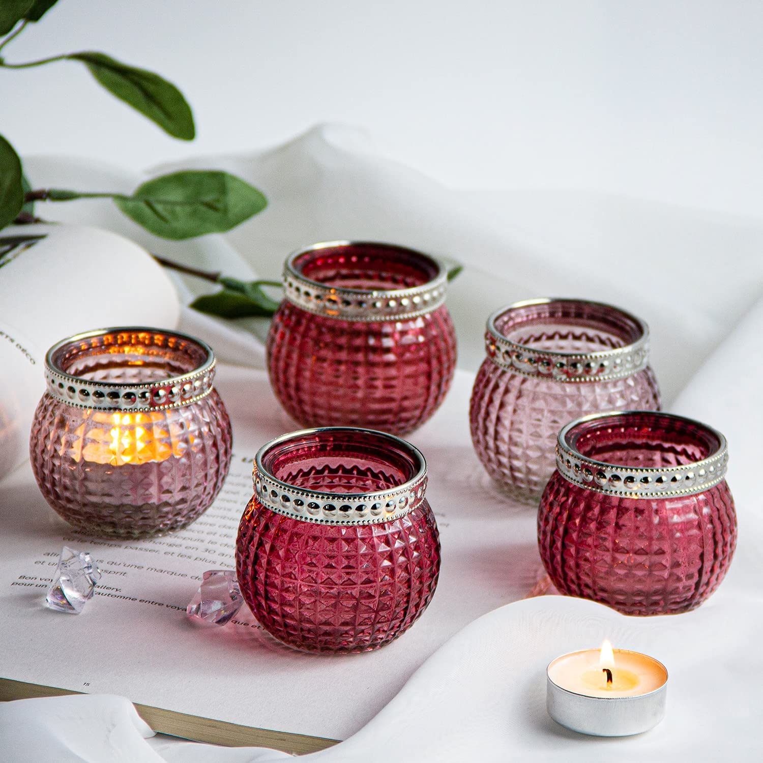 How to decorate your home with candle holder