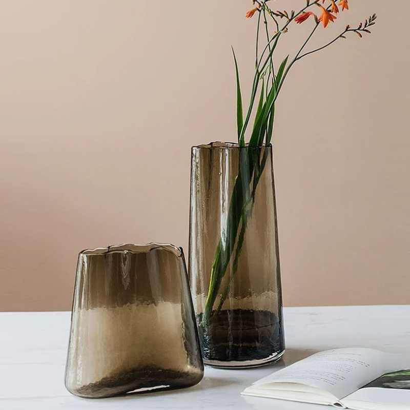 A Guide to Creating Stunning Handmade Glass Vases