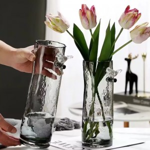 QRF Best Sales Unique Design Hand Made Glass Vase With Bird Decoration