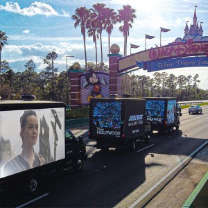 Outdoor Mobile LED Display Screen Vehicle/Van/Truck