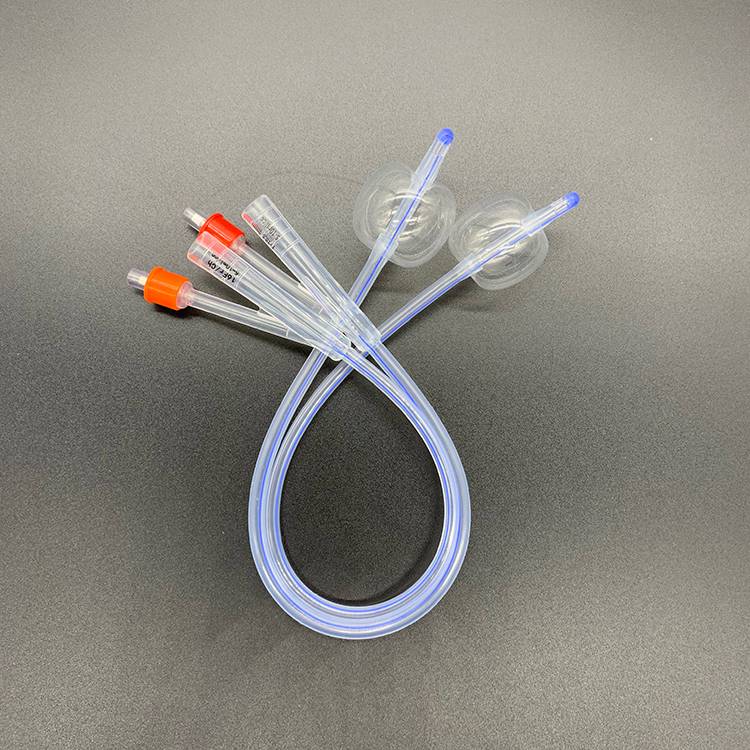 Silicone foley catheter